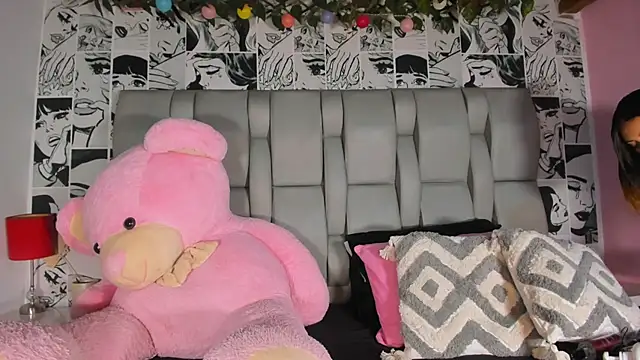 LucyRosse online show from April 4, 11:18 am