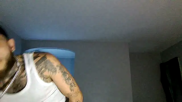 cruz815 online show from October 17, 8:33 pm