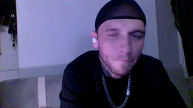 cruz815 online show from November 30, 12:58 am