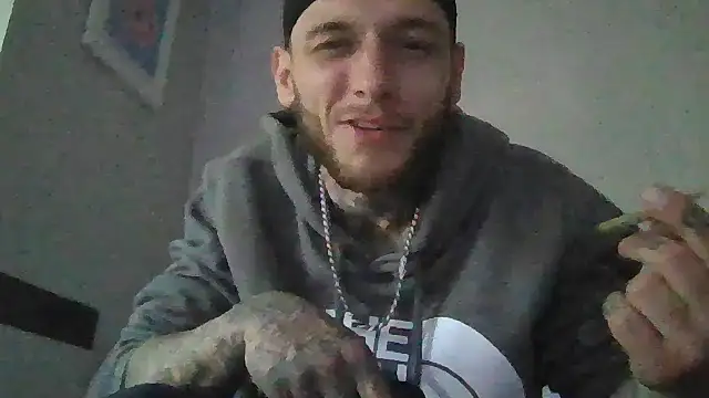 cruz815 online show from June 1, 12:29 pm