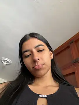 eva roseee online show from June 11, 6:06 pm