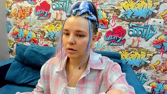 Snapshot of Jenny_Jimmy chatting on July 15, 1:11 am Jenny Jimmy online show from July 15, 1:11 am