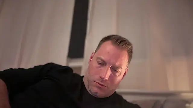 Christian87xxx online show from March 1, 7:16 pm