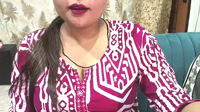 Snapshot of Kannu- chatting on July 14, 9:14 am Kannu- online show from July 14, 9:14 am