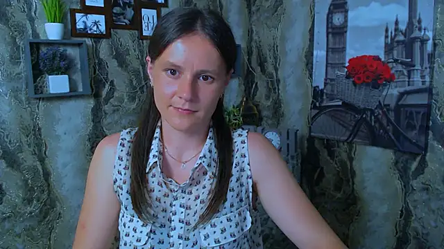 ValeriaHeart  online show from May 23, 1:37 pm