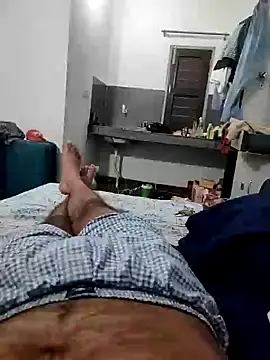 Hot funky boy online show from April 11, 6:45 pm