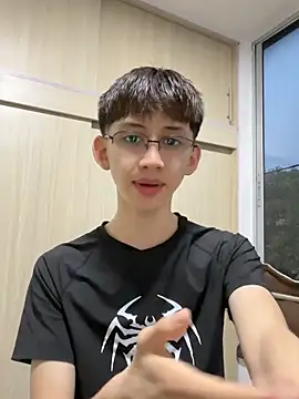 jacob and sam online show from April 11, 11:09 pm