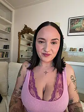 Snapshot of Orgasmille chatting on March 27, 1:22 pm Orgasmille online show from March 27, 1:22 pm