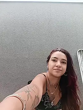 Snapshot of Pantaneirasexy chatting on August 3, 2:00 pm Pantaneirasexy online show from August 3, 2:00 pm