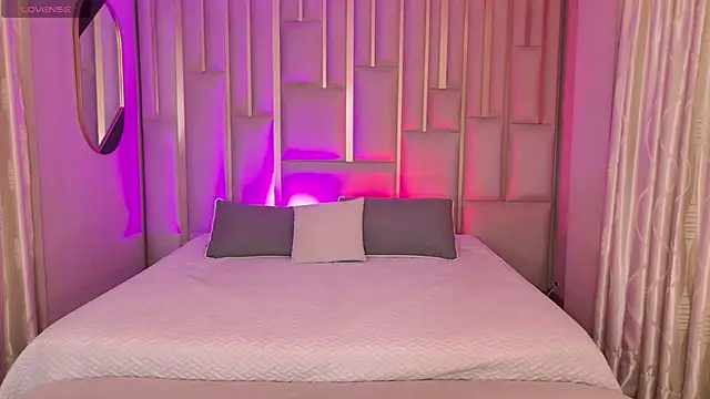 Snapshot of AmaiaHaywood chatting on February 4, 5:35 am AmaiaHaywood online show from February 4, 5:35 am