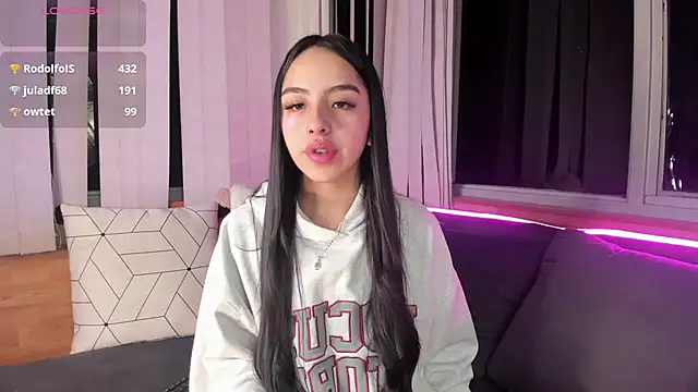 Daphne chers online show from February 13, 10:33 am