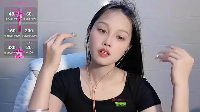 xunian71O online show from February 16, 6:54 am