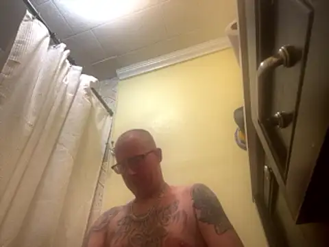 Snapshot of ClimbedCaelum chatting on January 12, 6:29 am ClimbedCaelum online show from January 12, 6:29 am