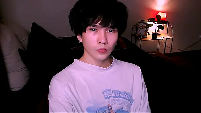 Snapshot of rennnuts chatting on November 11, 11:43 am rennnuts online show from November 11, 11:43 am