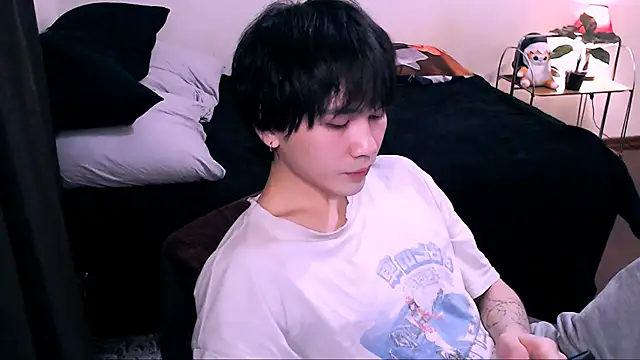 Snapshot of rennnuts chatting on November 18, 3:38 pm rennnuts online show from November 18, 3:38 pm