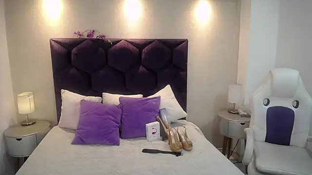 Snapshot of GochitaWild chatting on March 5, 8:00 pm GochitaWild online show from March 5, 8:00 pm