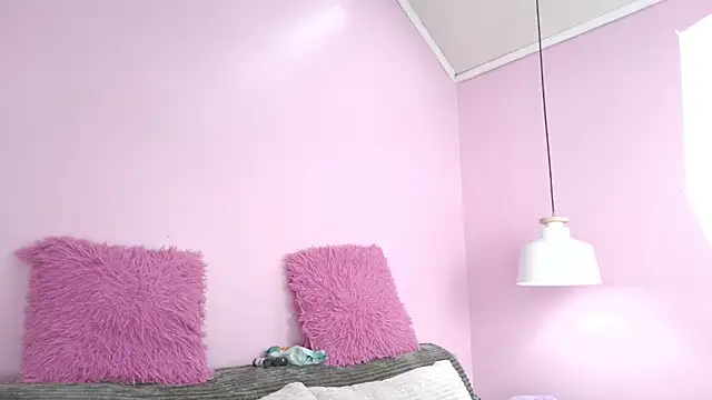 Snapshot of Hiyakasudere chatting on January 7, 12:40 pm Hiyakasudere online show from January 7, 12:40 pm