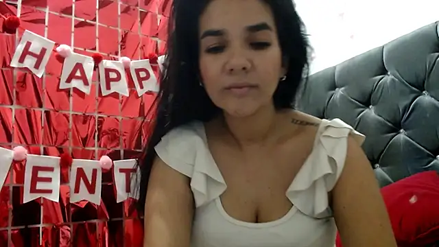 tezza smith online show from February 10, 4:19 am