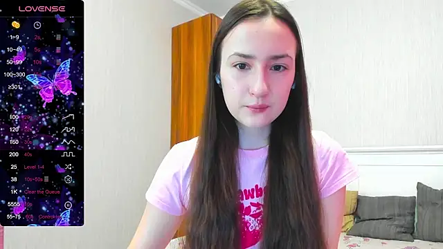 Cute  Nana online show from June 6, 1:43 am