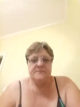 ElzaJewel online show from September 28, 8:36 pm