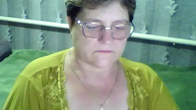 ElzaJewel online show from October 7, 5:04 am