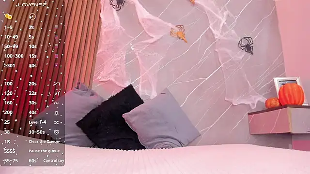 ariana jhonson1 online show from October 29, 12:29 pm