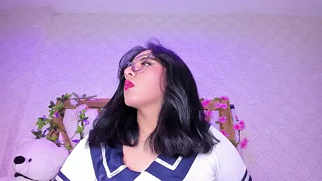 BeccaMathew online show from June 2, 1:29 am