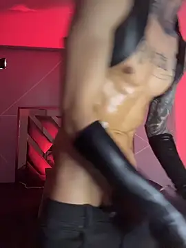 Walker Thomas1 online show from February 9, 2:54 pm