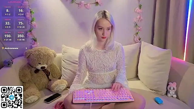 Anadeyaaa online show from March 7, 11:02 pm