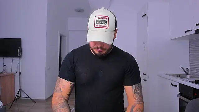 ZackMasterss online show from January 15, 10:46 pm