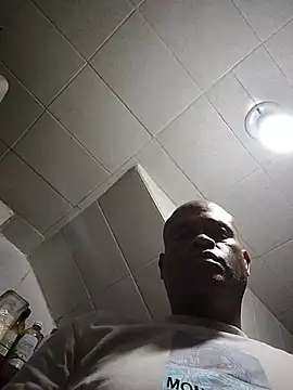 chocolatepuro1979 online show from February 8, 2:26 am