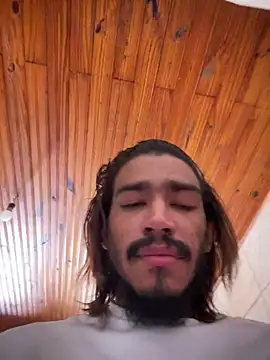 Snapshot of Mineirinho043 chatting on July 6, 3:03 pm Mineirinho043 online show from July 6, 3:03 pm