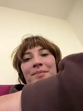 Maggie Geller online show from May 22, 10:43 am