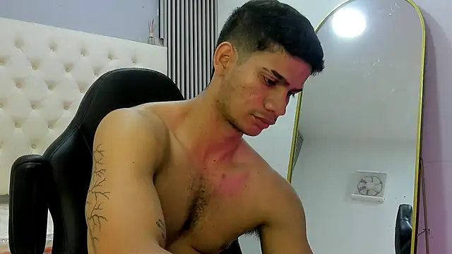 ANDRES STUD online show from March 29, 6:57 am