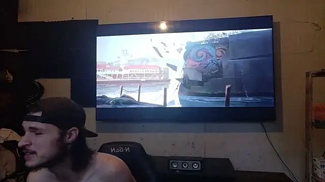 nuttyking2022 online show from November 12, 4:18 pm