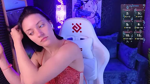 roxy riot  online show from March 26, 1:22 am