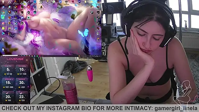 Gamergirl-Linela online show from October 2, 3:19 pm