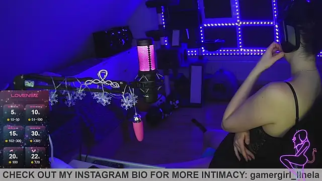 Gamergirl-Linela online show from November 11, 5:40 am