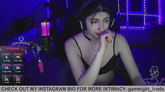 Gamergirl-Linela online show from November 29, 8:45 pm