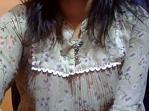 Your cutiepie  online show from February 20, 6:35 pm