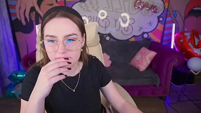 DivineJass online show from February 21, 5:56 am