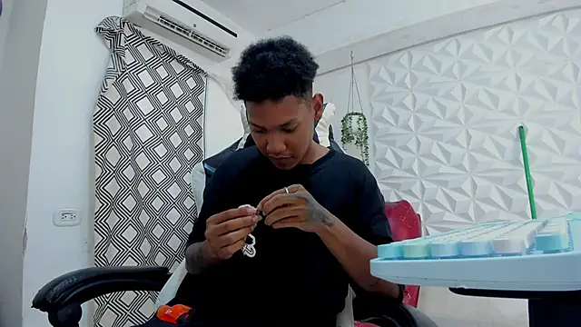 blackdirty420 online show from October 15, 8:20 pm