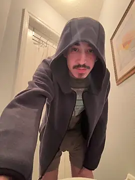 willyro98 online show from January 18, 11:52 pm