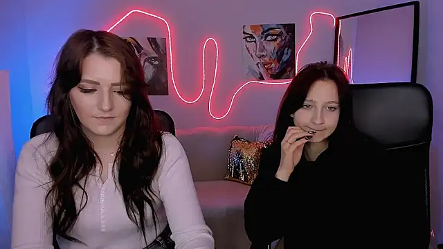 catherine kitty online show from February 4, 8:14 pm