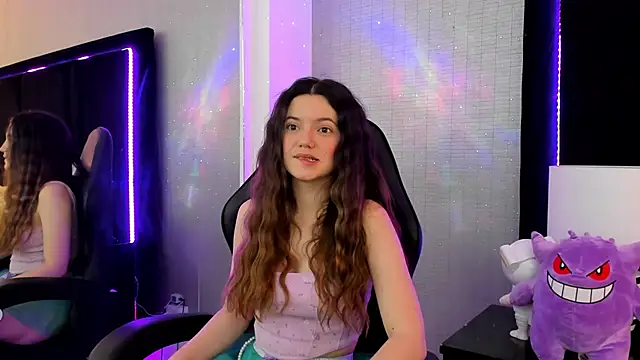 ArianaFranco online show from March 15, 9:05 pm