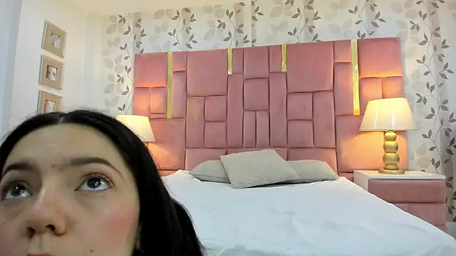 ArianaFranco online show from October 8, 12:47 pm