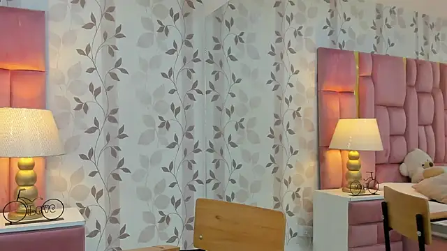 ArianaFranco online show from March 11, 2:12 pm