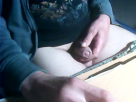 igracek30 online show from May 15, 11:23 pm