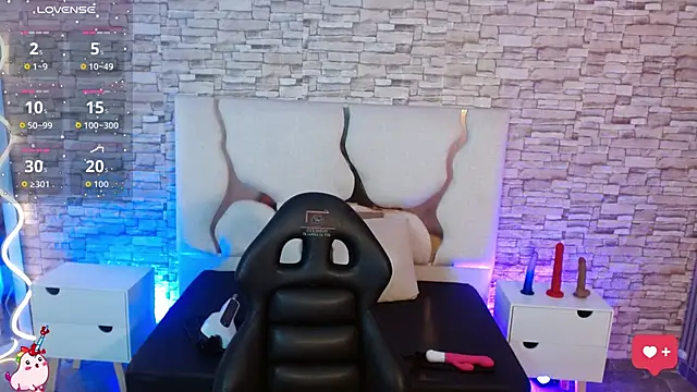 Issa tay1 online show from October 17, 7:27 pm