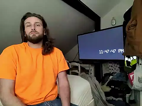 gronammo85 online show from February 13, 5:48 am